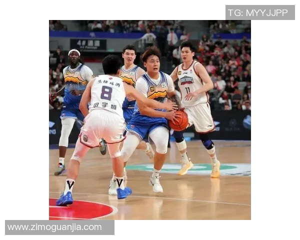 2016年CBA季后赛佛山对阵新疆的精彩对决回顾与分析