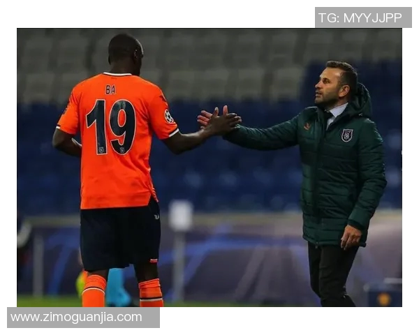 伊斯坦布尔对曼联精彩回放全程回顾与赛后分析